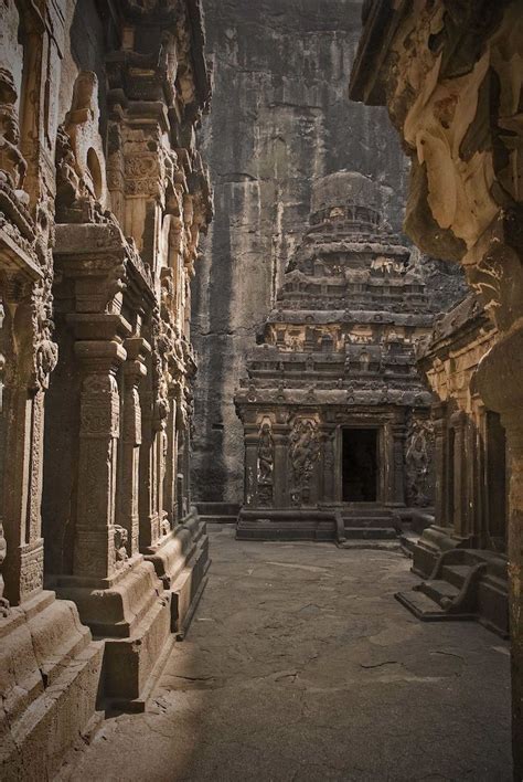  Das Kailashnath-Tempel - Eine Ode an die Götter und ein Meisterwerk der Indischen Architektur!